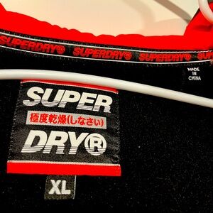 Pullover Superdry jacket. XL
